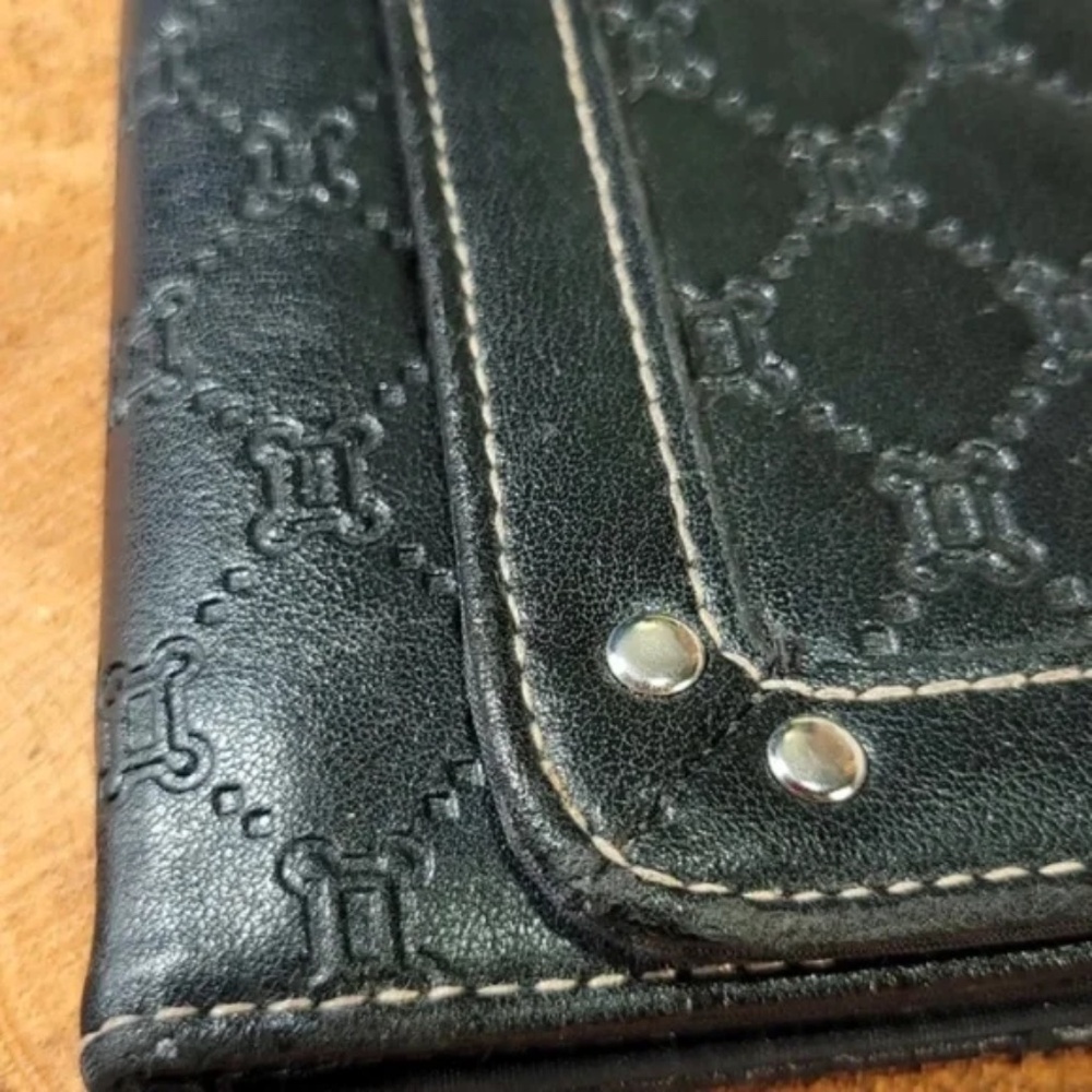 Gorgeous Embossed Pattern Wallet - Picture 10 of 12